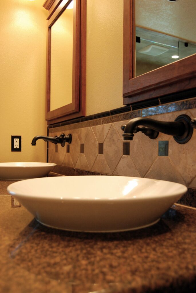 Bathroom: dsc 0049