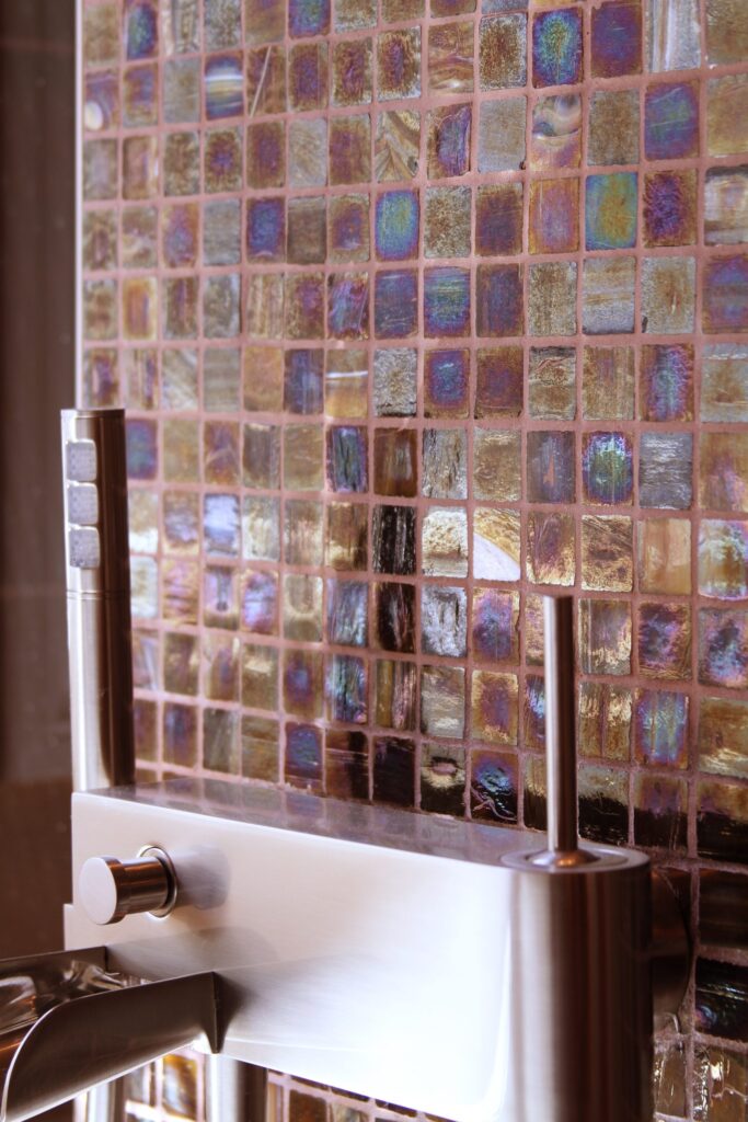 Bathroom: img 4824