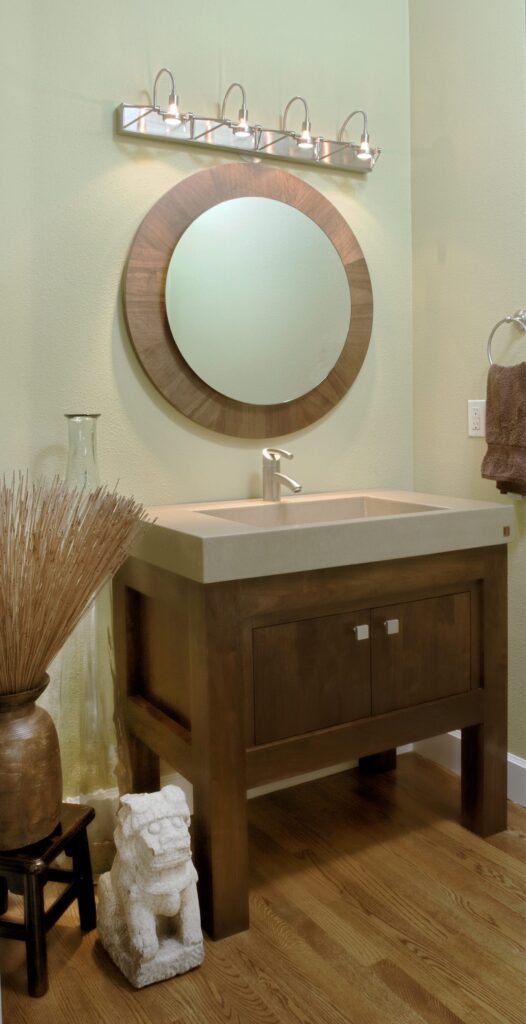 Bathroom: int jbi 06 14
